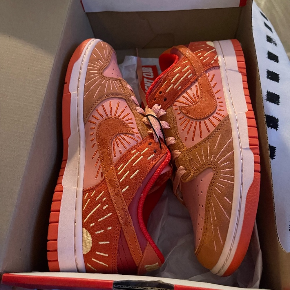 WMNS DUNK LOW WINTER SOLSTICE